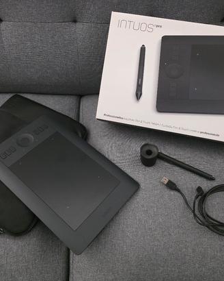 tavoletta grafica Wacom Intuos Pro Small PTH-451