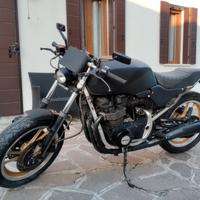 Suzuki GSX 550 caffè race