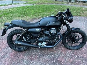 Moto Guzzi V7-850 Stone - Racer
