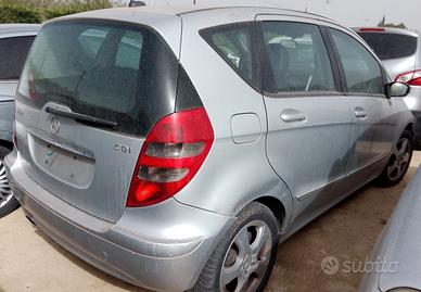 RICAMBI MERCEDES CLASSE A W169 2.0 CDI '05 640942