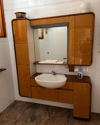 Mobile bagno design vintage come nuovo