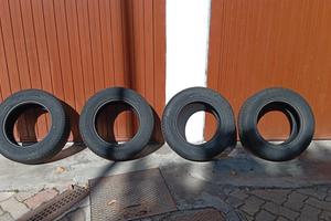 gomme per Toyota Rav 4