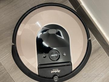 iRobot Roomba aspirapolvere