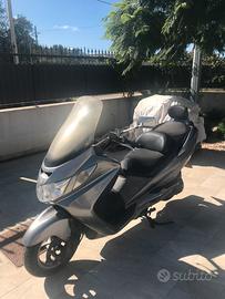 Suzuki burgman 400