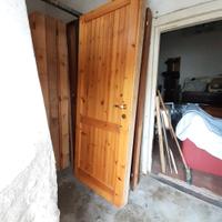 2 porte in legno 73x214 50€