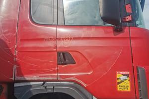 trattore con semirimorchio estensibile 