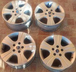 Cerchi in Lega N°4 x Fiat Sedici e Suzuki SX4