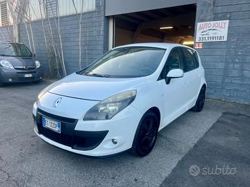 Renault Scenic Scénic X-Mod 1.5 dCi 110CV EDC Luxe
