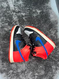 Nike Dunk High “Knicks”