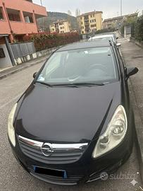 Opel Corsa 1.2 Benzina –  Buone condizioni