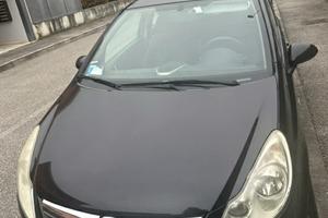 Opel Corsa 1.2 Benzina –  Buone condizioni