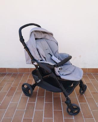 Passeggino leggero marca Cam Fluido usato