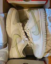 Sneakers Nike Dunk Low da donna nuove- TG 37.5