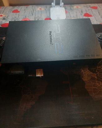PlayStation 2 + giochi originali + controller