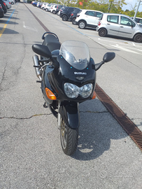 Moto Suzuki da strada