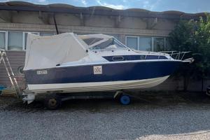 Barca a motore 8 metri – Mercruiser 5.7 V8