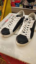 sneakers off code