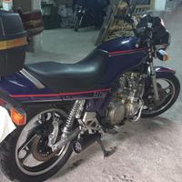 Yamaha XJ 750