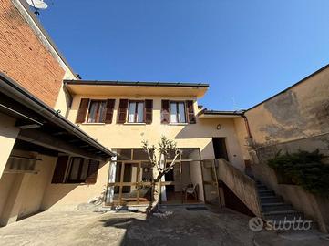 CASA INDIPENDENTE A ROVATO