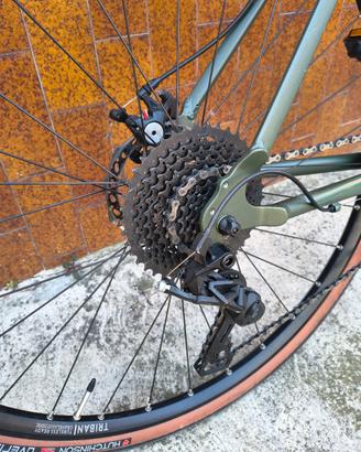 bici gravel Triban 120 GRVL