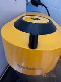 Macchina caffè Nespresso vertuo pop