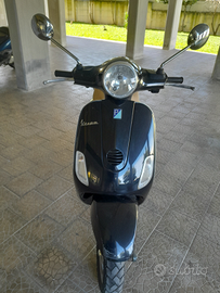 Vespa primavera