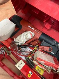Chiodatrice automatica Hilti DX A41 con accessori
