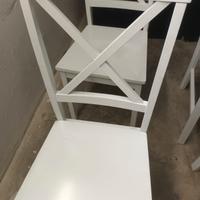 sedie in legno bianche 