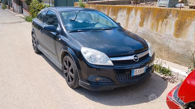 Opel Astra GTC 110 CV 