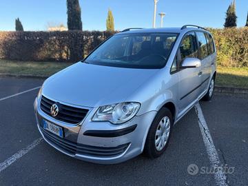 Volkswagen Touran 1.6 Trendline