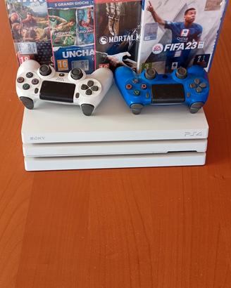 PS 4  + 4 Giochi