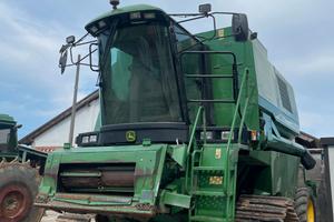 Mietitrebbia john deere 1450