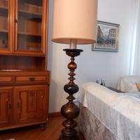 Lampada a terra (anni 1970)