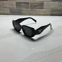 Occhiali Prada da sole