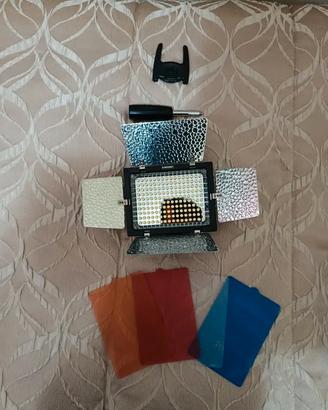 Faretto LED Yongnuo YN160 per Fotografia e Video +