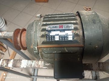 Motore elettrico asincrono trifase Velamec 1400 gi