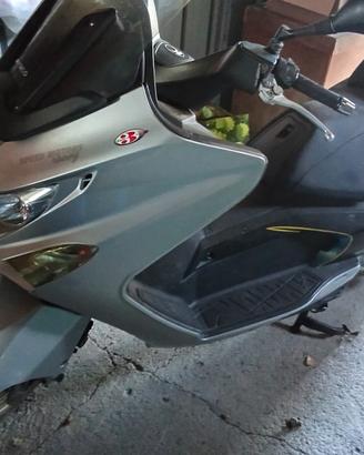 scooter kinco 250cc