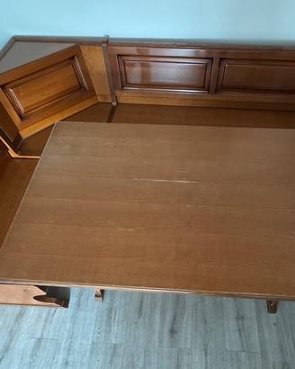 Cassapanca angolare reversivile con tavolo