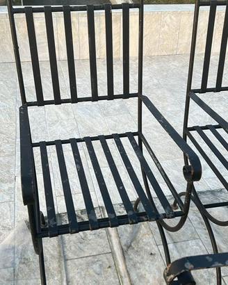 Tavolo più sedie giardino