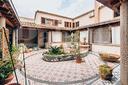 ampia-casa-di-corte-campidanese
