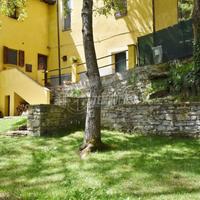 Terracielo con 2 camere, 3 bagni e giardino