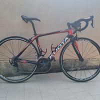 Bicicletta BDC in carbonio Kuota Kobalt taglia S