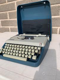 Macchina da scrivere antica da collezione