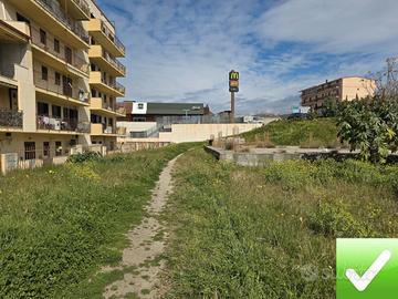 Terreno Edificabile Massima Visibilità SS 106