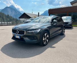 Volvo V60 Cross Country V60 Cross Country B4 (d) A