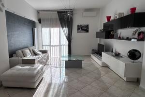 Appartamento arredato zona lungomare