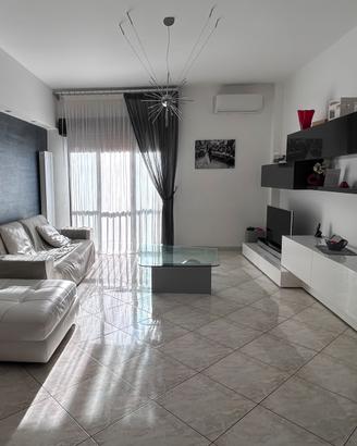 Appartamento arredato zona lungomare