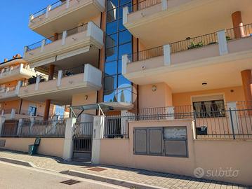 3 LOCALI A CEPAGATTI