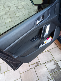 PEUGEOT 308 2a serie BlueHDI 100 S&S SW Access