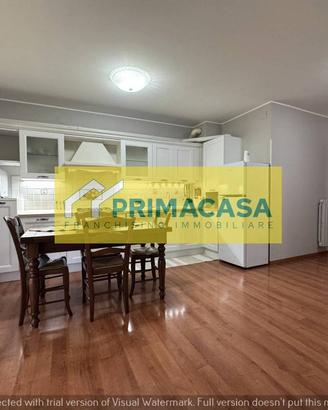 Appartamento di 78 m² con 3 locali e box auto a Mi